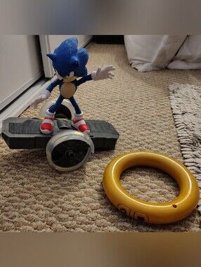 Sonic the Hedgehog Blue Action Figure with Yellow Ring Play Accessory